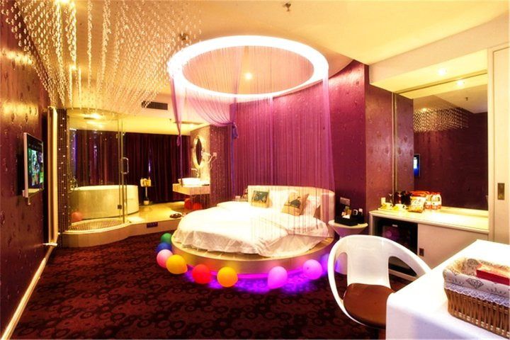 鄭州山楂樹連鎖情侶主題酒店客房裝修設(shè)計照片 鄭州山楂樹連鎖情侶主題酒店客房裝修設(shè)計照片