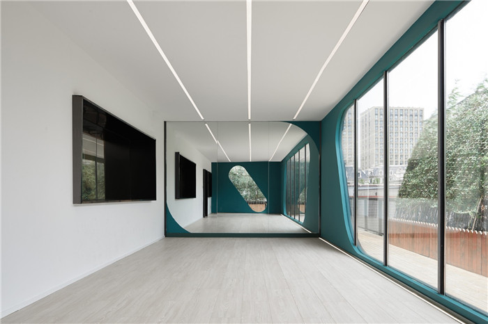 明亮通透的舞蹈教室裝修實景圖 明亮通透的舞蹈教室裝修實景圖