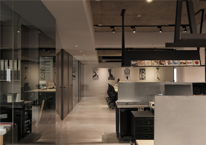 鄭州網絡營銷公司辦公室裝修實景圖