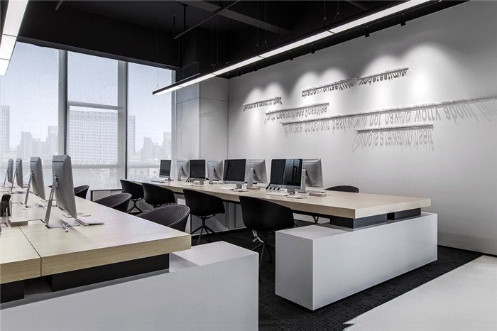 時(shí)尚科技公司開(kāi)放式辦公室裝修設(shè)計(jì)圖