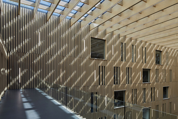 Scott Sports總部辦公樓裝修設(shè)計(jì)方案