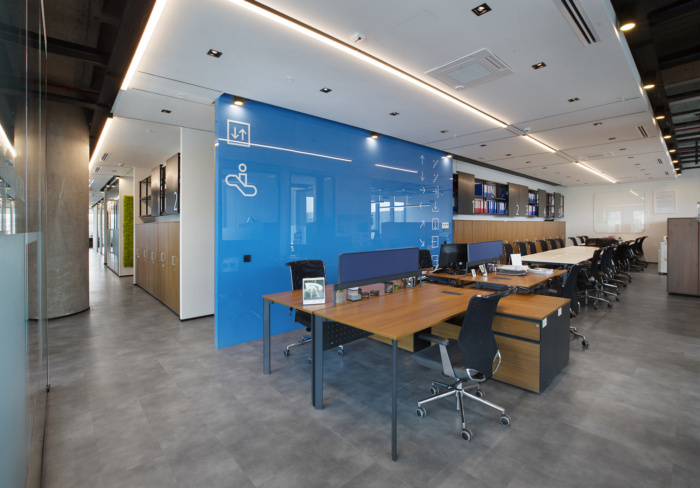 簡約又實用的三菱電機分公司辦公室裝修設計圖