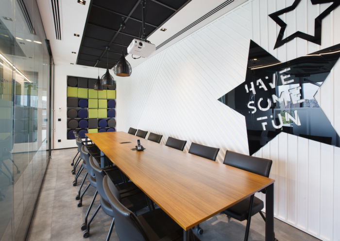 簡約又實用的三菱電機分公司辦公室裝修設計方案