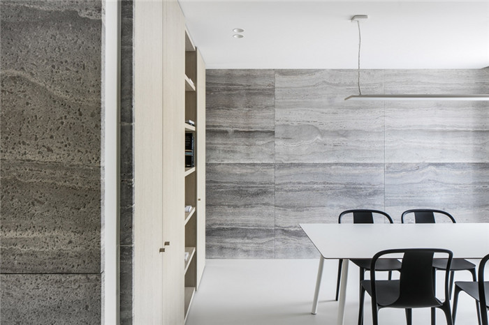 公寓改辦公  干凈明亮的公寓開發商辦公室裝修設計方案賞析