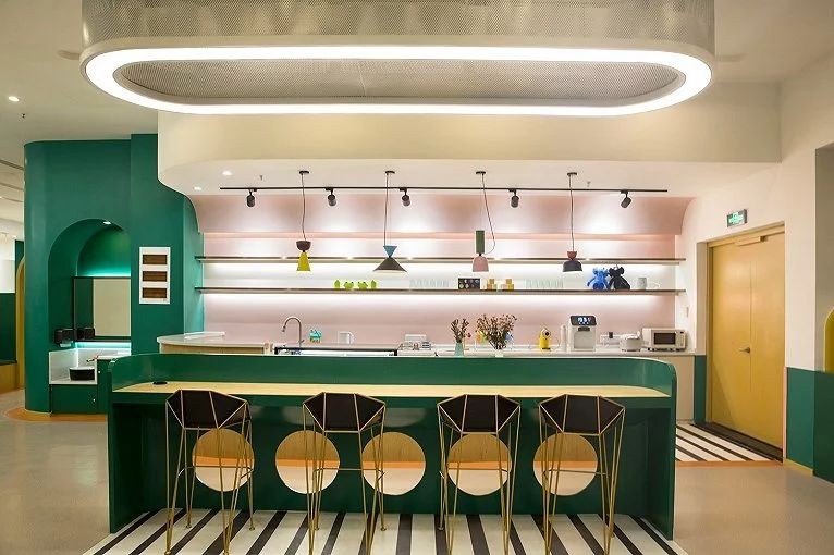 鄭州宏鈺堂推薦嗨獺獺親子早教游泳中心裝修設計案例