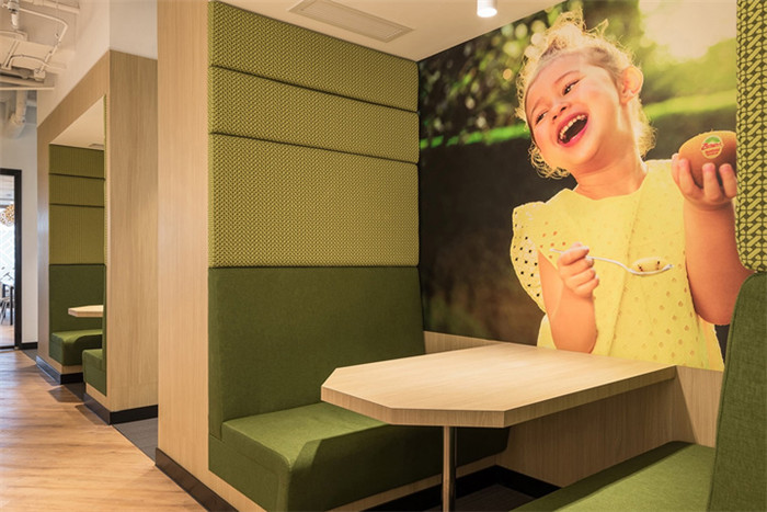 清新綠色辦公設計  Zespri佳沛奇異果總部辦公室裝修方案