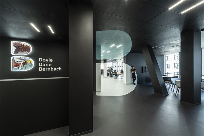 全球創(chuàng)意廣告公司DDB時(shí)尚辦公室裝修設(shè)計(jì)方案 全球創(chuàng)意廣告公司DDB時(shí)尚辦公室裝修設(shè)計(jì)方案