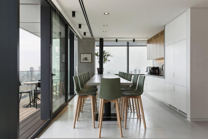 開放與私密  清新寬敞的國(guó)外律師事務(wù)所辦公室裝修設(shè)計(jì)方案 開放與私密  清新寬敞的國(guó)外律師事務(wù)所辦公室裝修設(shè)計(jì)方案