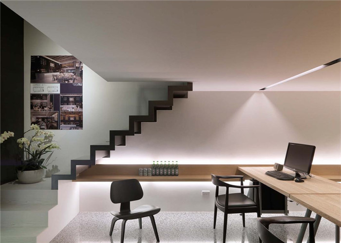 鄭州LOFT私人工作室裝修案例