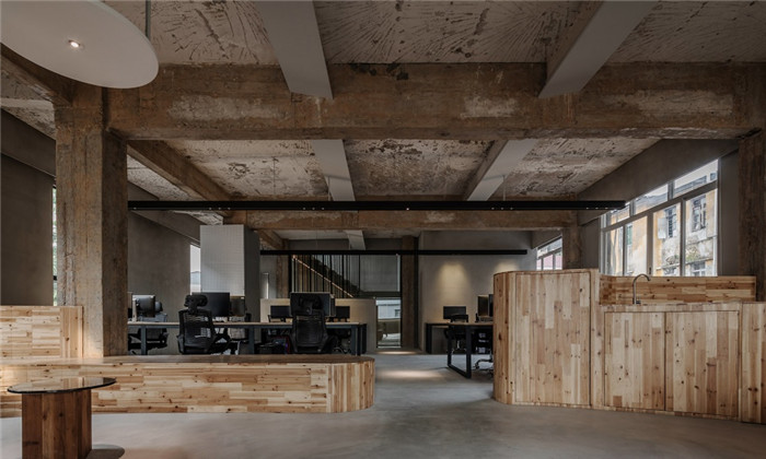 七十年代老建筑改造創意影視公司裝修辦公區效果圖 七十年代老建筑改造創意影視公司裝修辦公區效果圖