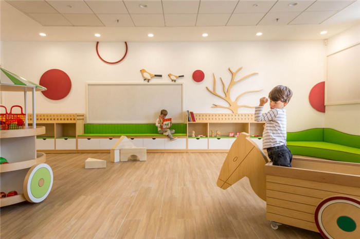 以色列創意蔬果主題幼兒園公共空間裝修設計 以色列創意蔬果主題幼兒園公共空間裝修設計