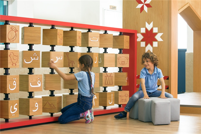 充滿想象力和創造力的創意以色列小學活動區裝修設計 充滿想象力和創造力的創意以色列小學活動區裝修設計