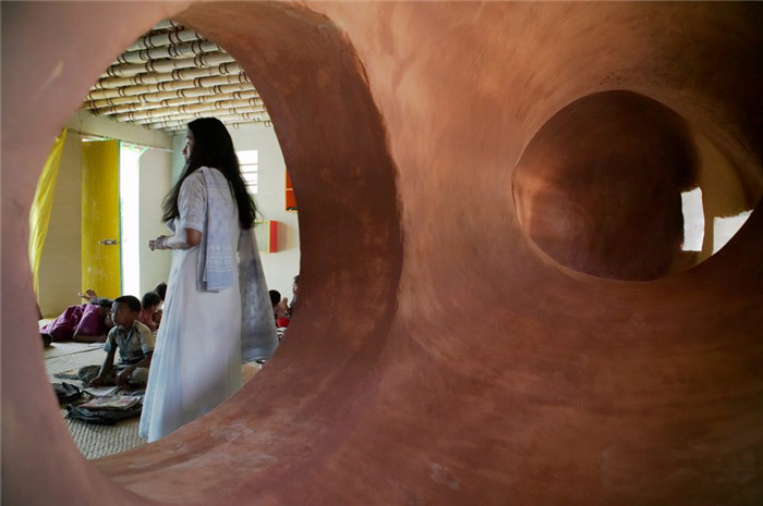 南亞傳統居民土著特色學校教室裝修設計效果圖