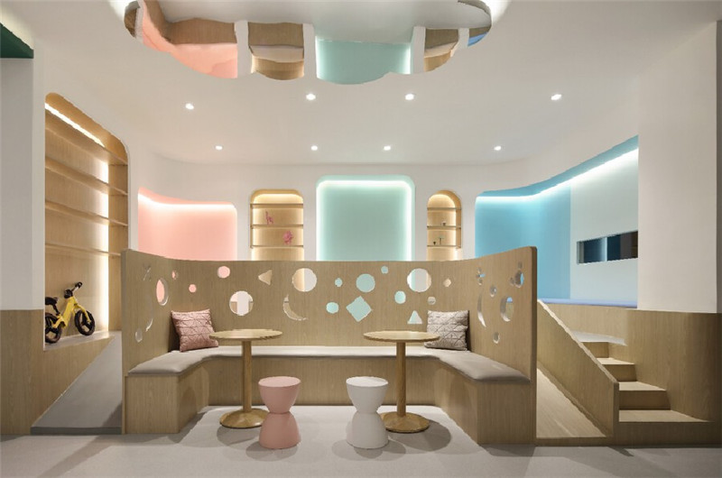 布丁兒童情商早教機(jī)構(gòu)游樂區(qū)裝修實(shí)景圖