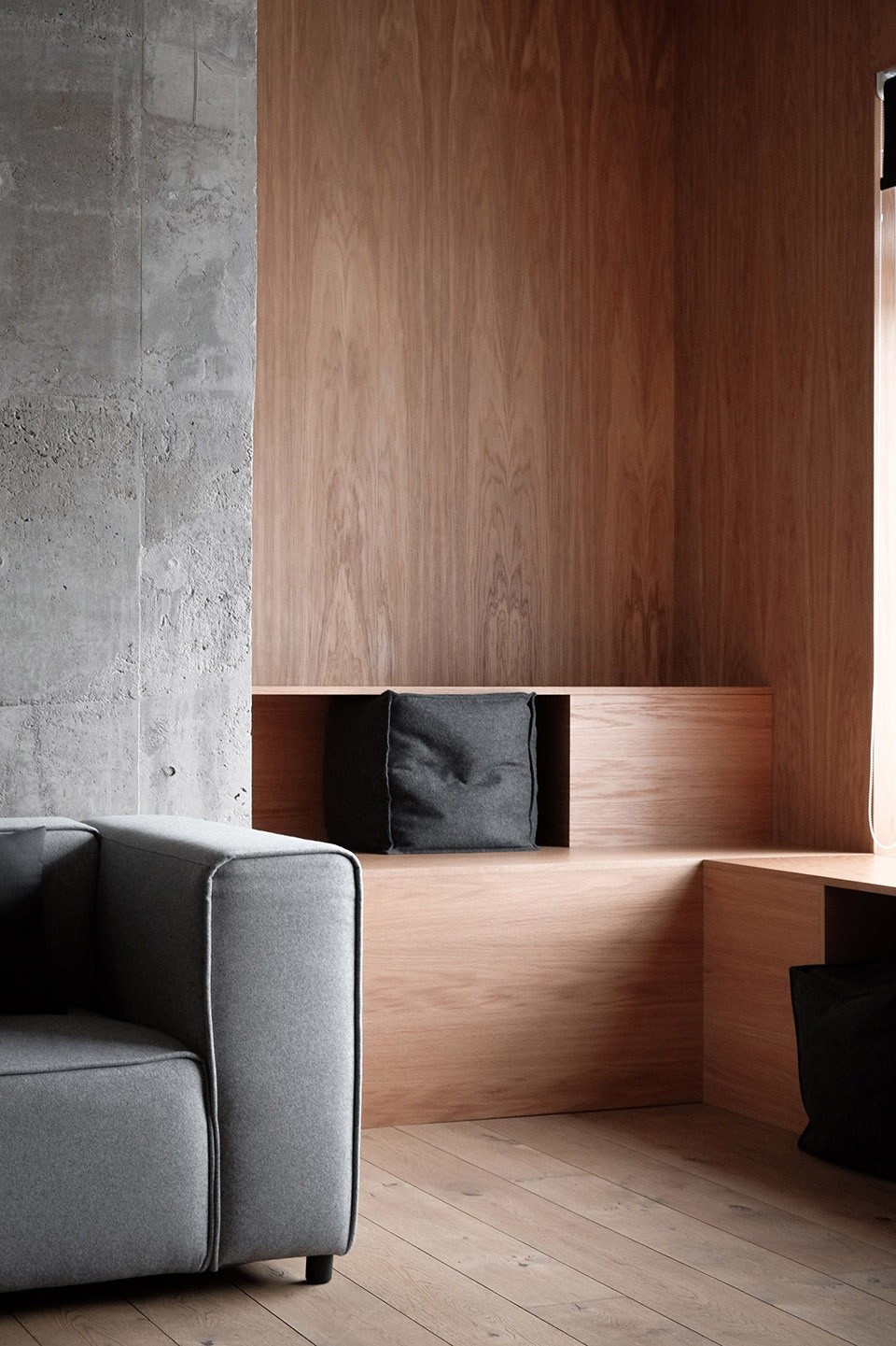 高科技工業(yè)辦公室接待區(qū)裝修設(shè)計