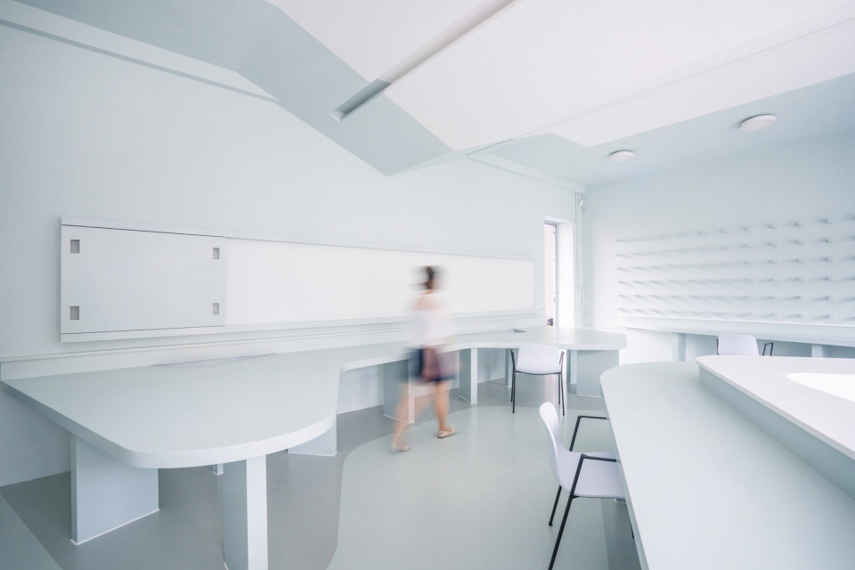 建筑事務所辦公室辦公區裝修設計效果圖