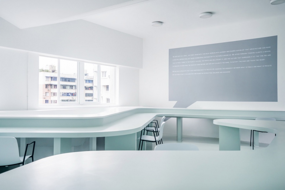 建筑事務所辦公室裝修設計效果圖