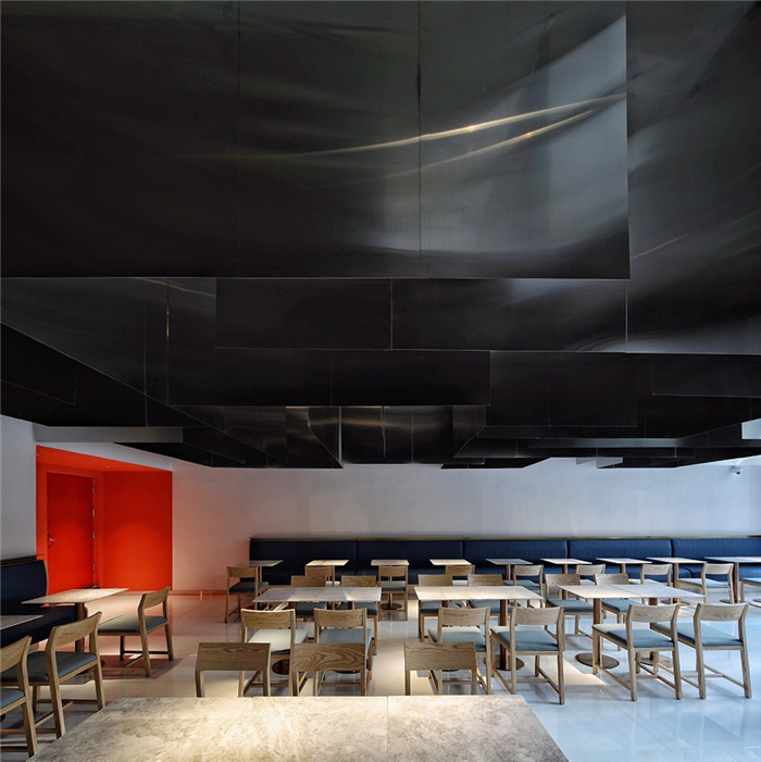 特色網(wǎng)紅餐廳設計推薦：Auvers餐廳裝修設計案例