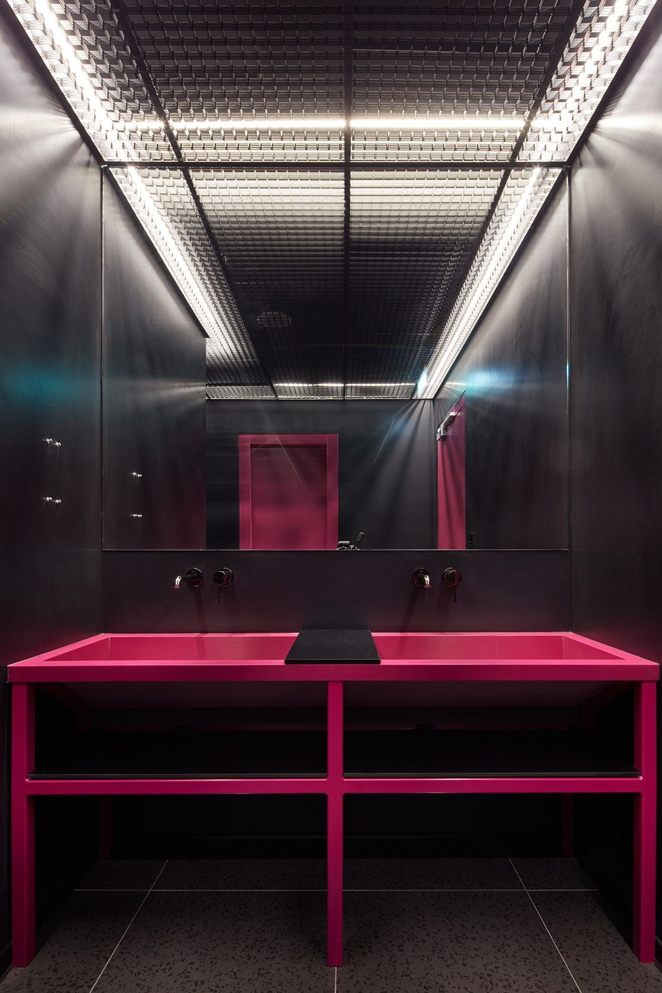 數字化辦公室衛生間裝修