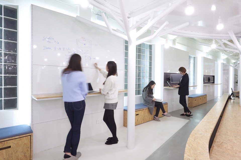 靈活空間辦公室交流區裝修設計