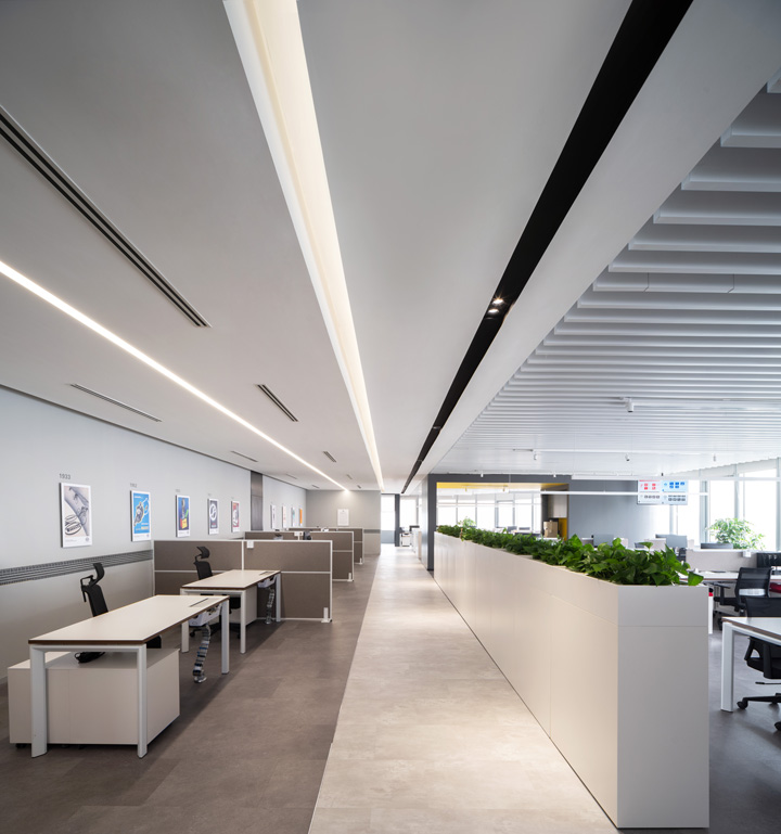 簡(jiǎn)約時(shí)尚風(fēng)倍耐力跨國(guó)集團(tuán)總部辦公區(qū)裝修設(shè)計(jì)方案 簡(jiǎn)約時(shí)尚風(fēng)倍耐力跨國(guó)集團(tuán)總部辦公區(qū)裝修設(shè)計(jì)方案