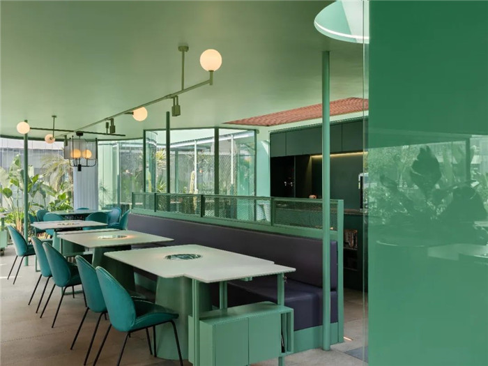 薄荷綠色系清新自然的特色火鍋店裝修設(shè)計(jì)實(shí)景圖 薄荷綠色系清新自然的特色火鍋店裝修設(shè)計(jì)實(shí)景圖