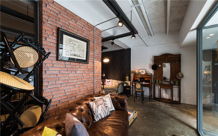 復古工業風軟裝家具公司辦公兼展廳裝修設計方案