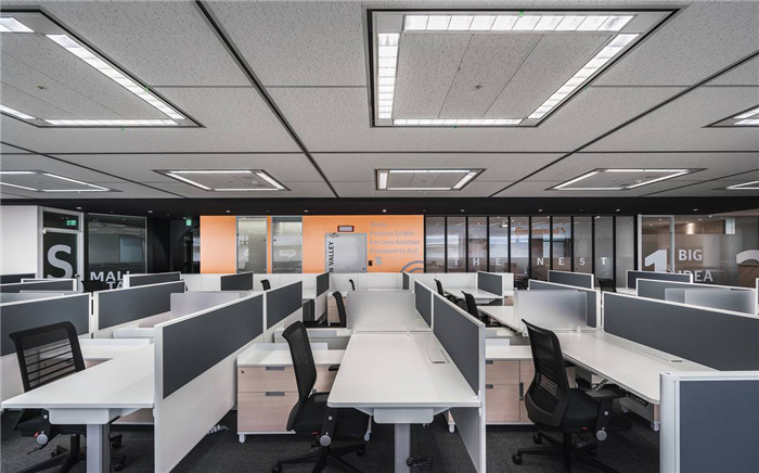 現代風德國馬牌輪胎臺灣總部辦公室工位裝修設計方案 現代風德國馬牌輪胎臺灣總部辦公室工位裝修設計方案