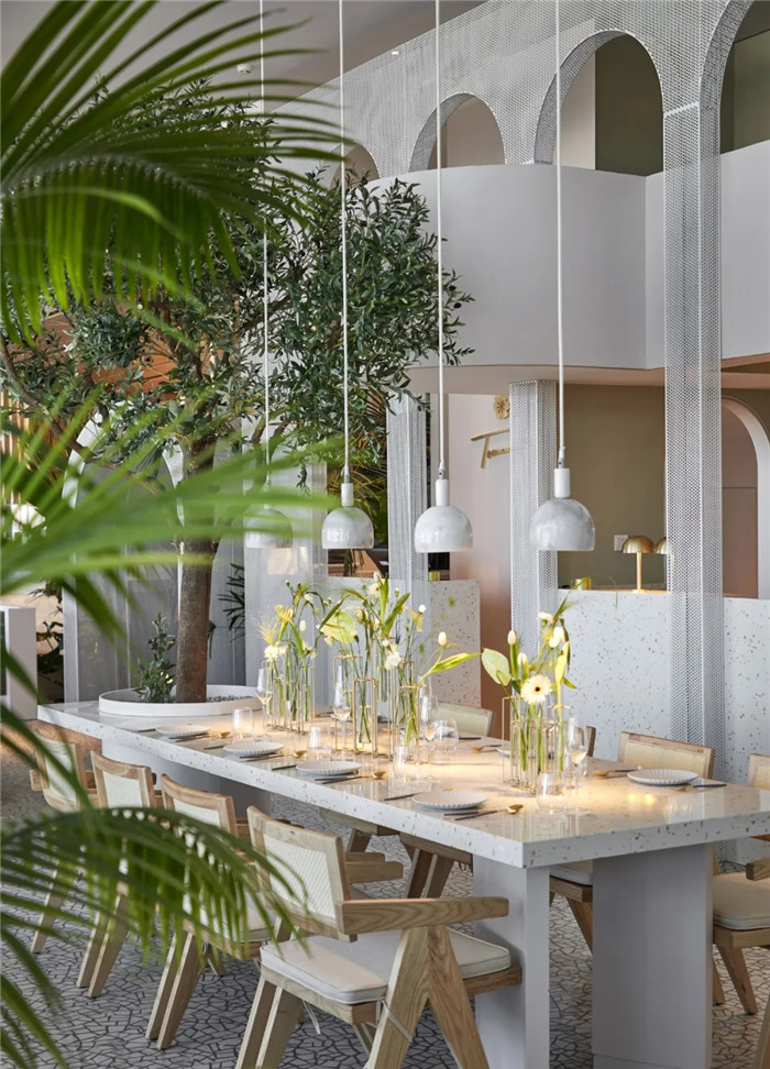 鄭州裝修公司推薦北京花廚時尚餐飲裝修設(shè)計案例 鄭州裝修公司推薦北京花廚時尚餐飲裝修設(shè)計案例