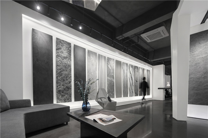 黑白灰構造極簡藝術風駿美石材展廳展示區裝修設計方案