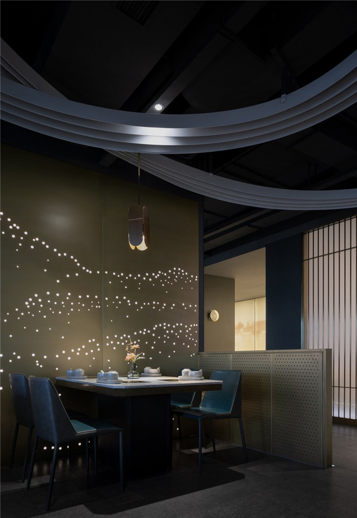 時尚與傳統融為一體的精品港式小火鍋包房裝修設計方案