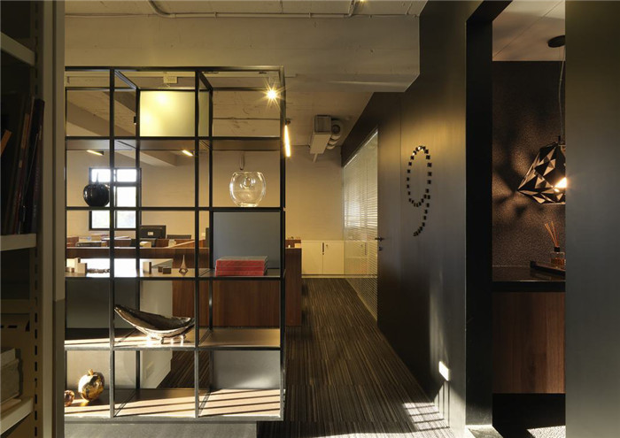 鄭州200平休閑工業風辦公室走廊裝修設計方案實景圖 鄭州200平休閑工業風辦公室走廊裝修設計方案實景圖