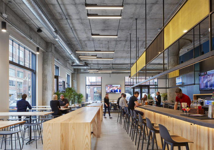 國外溫暖明亮的工業風美食廣場裝修設計方案 國外溫暖明亮的工業風美食廣場裝修設計方案