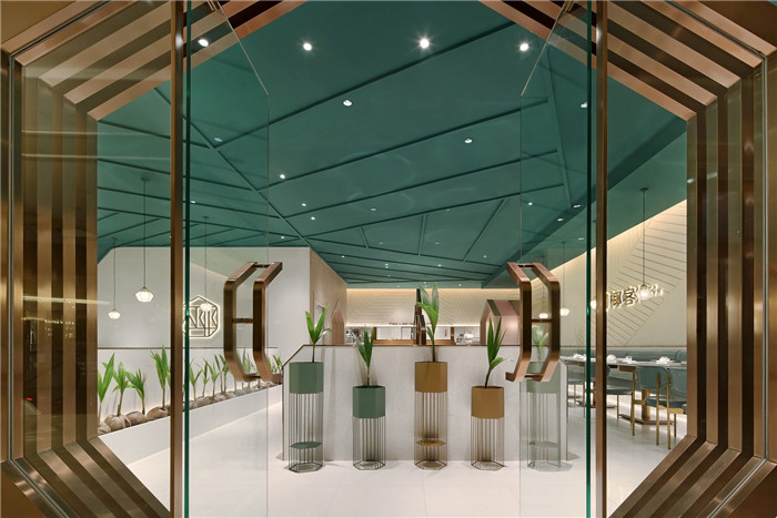 新潮火鍋店裝修設計  海南椰子雞火鍋店裝修設計圖 新潮火鍋店裝修設計  海南椰子雞火鍋店裝修設計圖