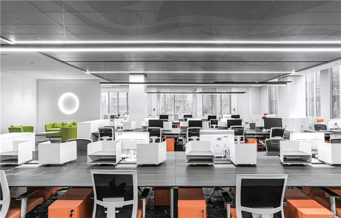 知名進口汽車集團總部辦公樓&展廳裝修設計案例 知名進口汽車集團總部辦公樓&展廳裝修設計案例