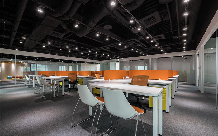 簡約大氣的上市公司辦公室敞開辦公區裝修設計方案 簡約大氣的上市公司辦公室敞開辦公區裝修設計方案