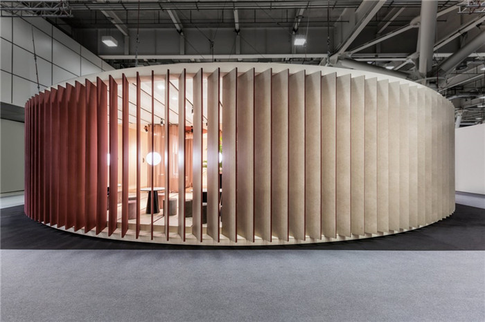 幾何創意  國外700平創意陶瓷展廳裝修設計案例 幾何創意  國外700平創意陶瓷展廳裝修設計案例