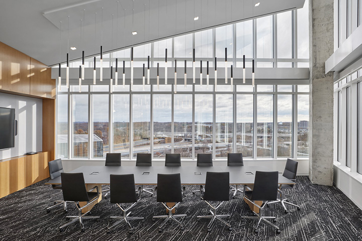 時尚大氣的軟件公司Appian總部辦公樓10人會議室裝修設(shè)計方案 時尚大氣的軟件公司Appian總部辦公樓10人會議室裝修設(shè)計方案