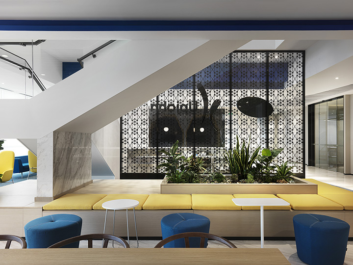 中西合璧混搭風輝瑞醫藥集團總部辦公室休閑區裝修實景圖 中西合璧混搭風輝瑞醫藥集團總部辦公室休閑區裝修實景圖