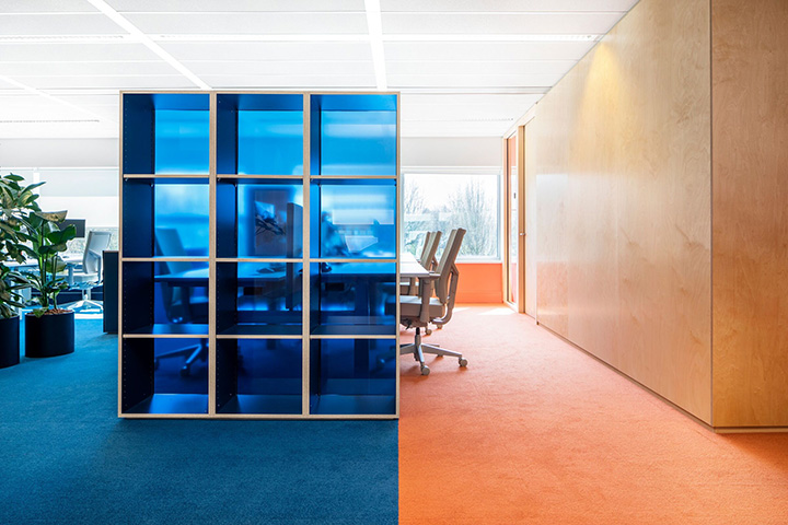 Aidsfonds如彩虹般絢爛的時尚辦公室裝修設計方案 Aidsfonds如彩虹般絢爛的時尚辦公室裝修設計方案