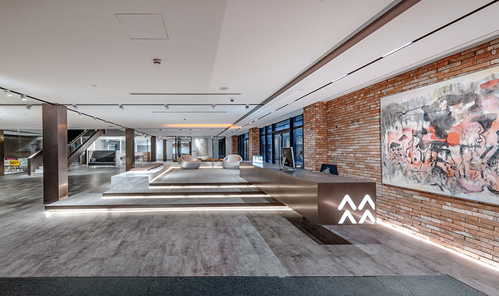 老廠房變身新展廳  Logic上海家具展廳裝修設計方案 老廠房變身新展廳  Logic上海家具展廳裝修設計方案