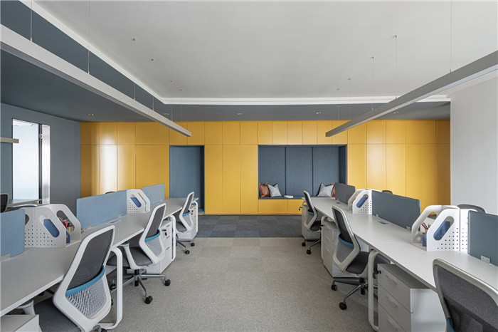 新型聯(lián)合辦公設(shè)計  質(zhì)感和舒適并重的辦公室辦公區(qū)裝修方案 新型聯(lián)合辦公設(shè)計  質(zhì)感和舒適并重的辦公室辦公區(qū)裝修方案