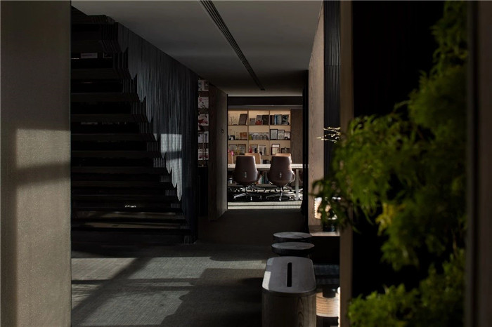 東方美學辦公設計  矩陣縱橫深圳總部辦公室室內修設計方案 東方美學辦公設計  矩陣縱橫深圳總部辦公室室內修設計方案