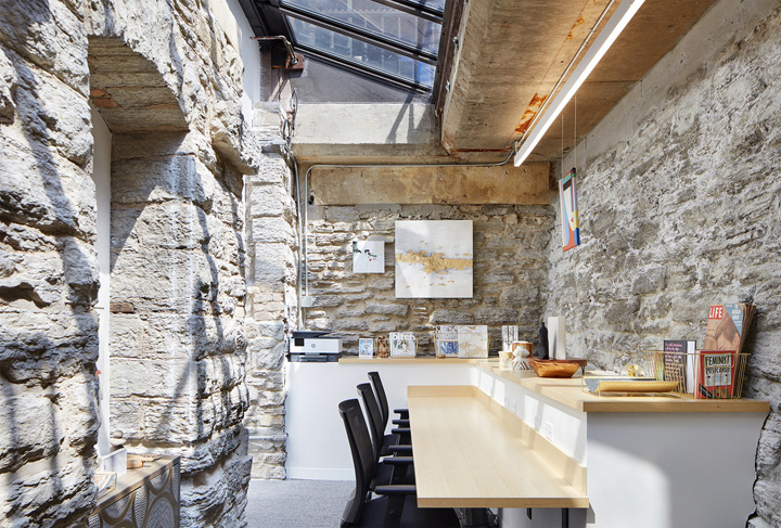 專為女性服務的8000平時尚聯合辦公裝修設計方案 專為女性服務的8000平時尚聯合辦公裝修設計方案