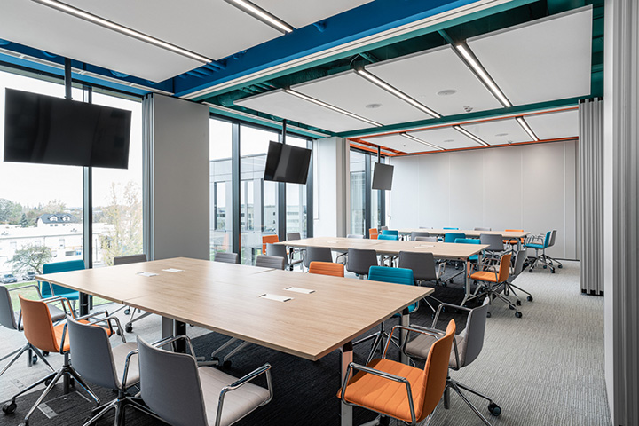 鄭州辦公室裝修玩轉色彩  涂料公司創意辦公室裝修方案 鄭州辦公室裝修玩轉色彩  涂料公司創意辦公室裝修方案