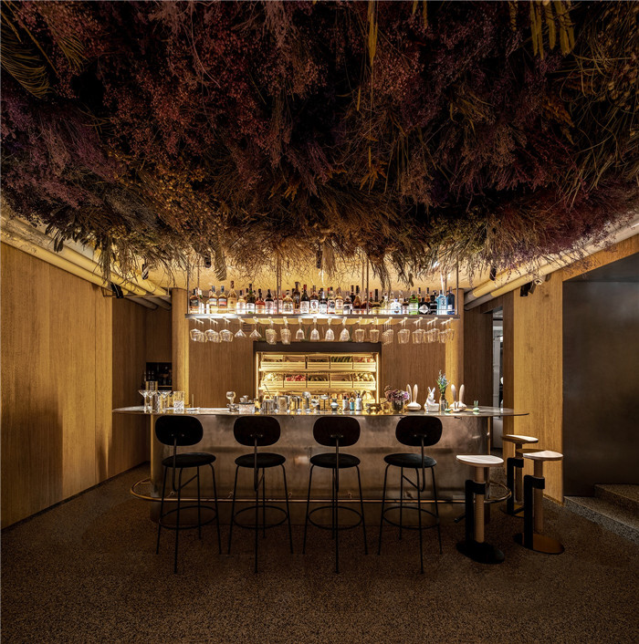 回歸自然  特色懷舊工業風兔子主題餐廳吧臺裝修設計方案 回歸自然  特色懷舊工業風兔子主題餐廳吧臺裝修設計方案