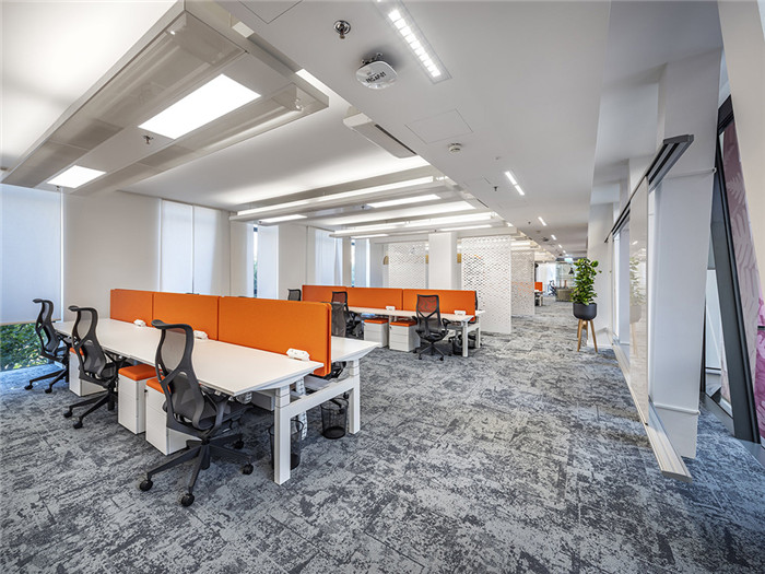 美國閃存制造科技公司可持續環保辦公裝修設計方案 美國閃存制造科技公司可持續環保辦公裝修設計方案