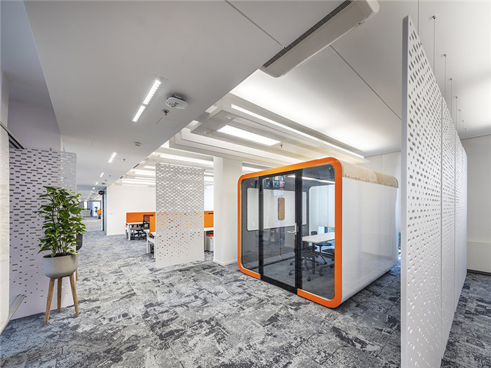 美國閃存制造科技公司可持續環保辦公裝修設計方案 美國閃存制造科技公司可持續環保辦公裝修設計方案