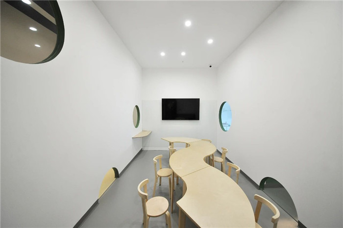 小教室設計-以光之名  趣味十足的少兒英語培訓機構裝修效果圖