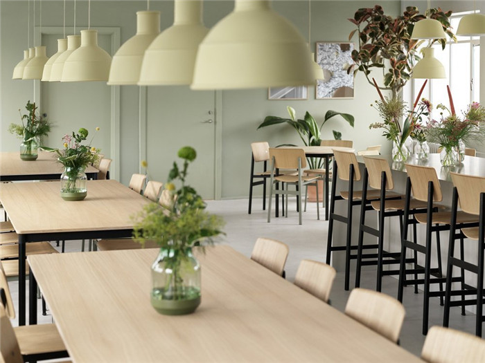 北歐風員工餐廳設計-1400平清新北歐風家具公司辦公兼展廳裝修設計案例